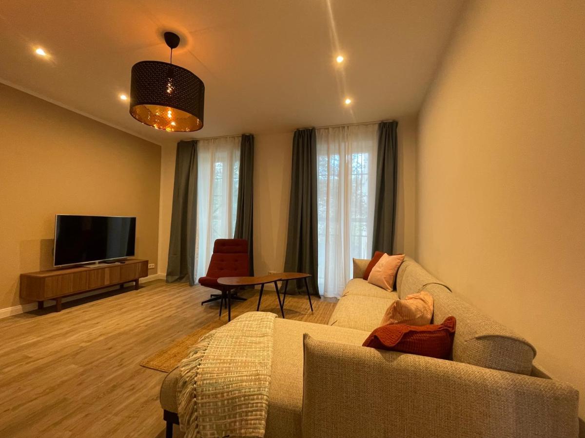Boutique Hotel Pension Luisengruen Kueche 1Gbs Wlan Netflix Disney Magentatv Chemnitz Luaran gambar