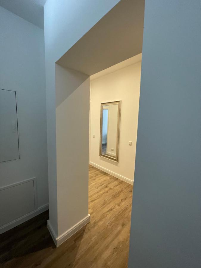 Boutique Hotel Pension Luisengruen Kueche 1Gbs Wlan Netflix Disney Magentatv Chemnitz Luaran gambar