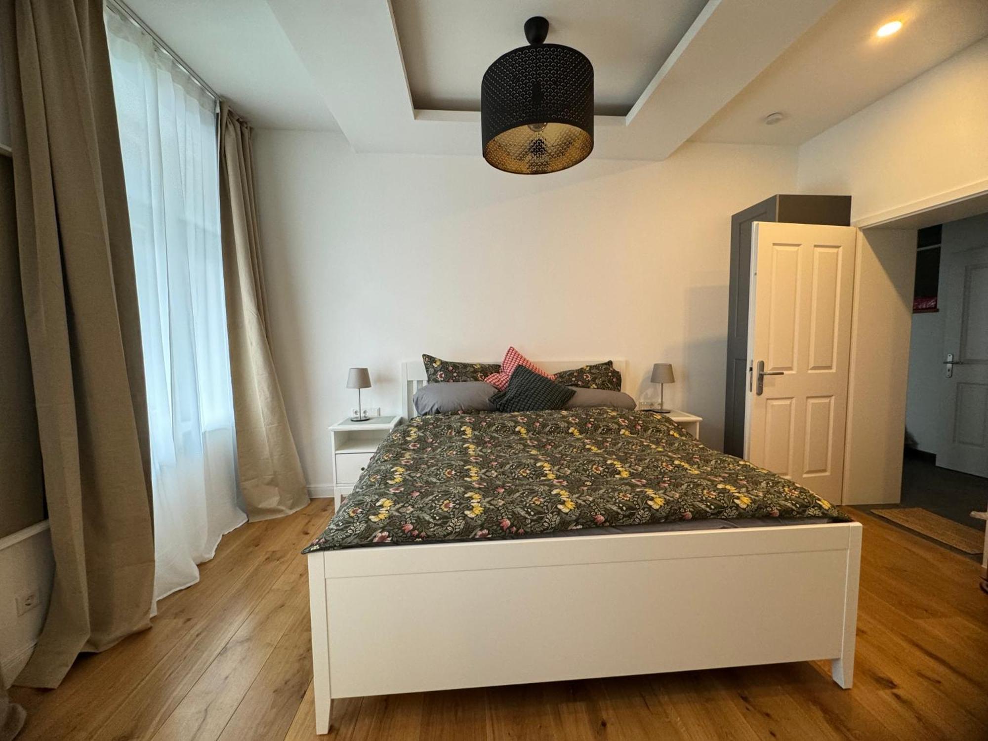 Boutique Hotel Pension Luisengruen Kueche 1Gbs Wlan Netflix Disney Magentatv Chemnitz Luaran gambar