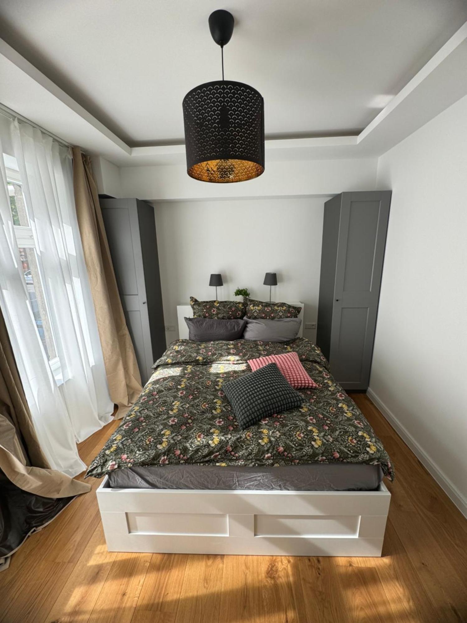 Boutique Hotel Pension Luisengruen Kueche 1Gbs Wlan Netflix Disney Magentatv Chemnitz Luaran gambar